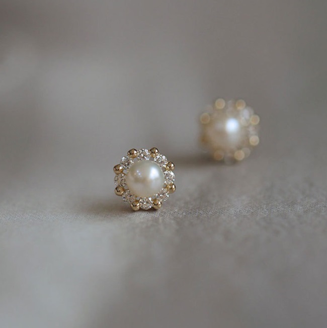 925 Sterling Silver Pearl CZ Stud Earrings 